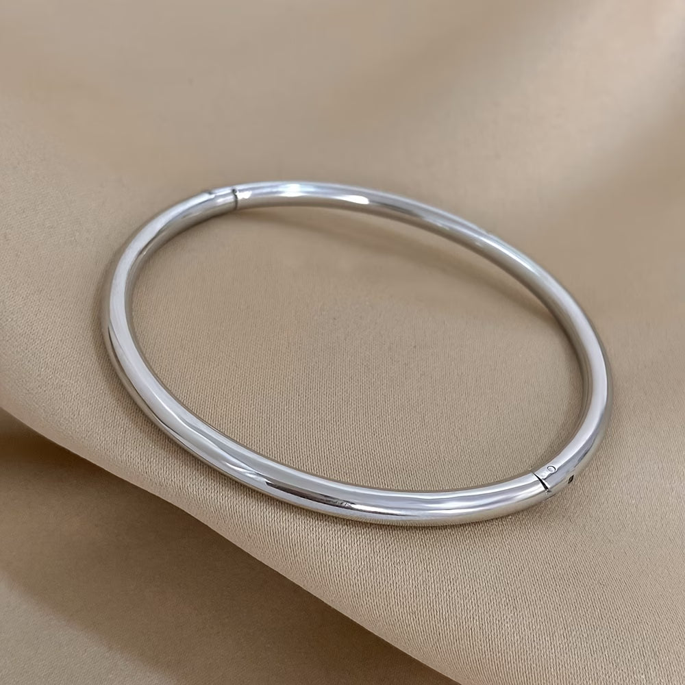 The Halo Bangle
