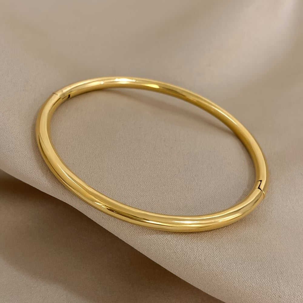 The Halo Bangle