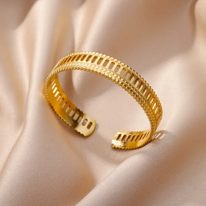 The Athena Cuff