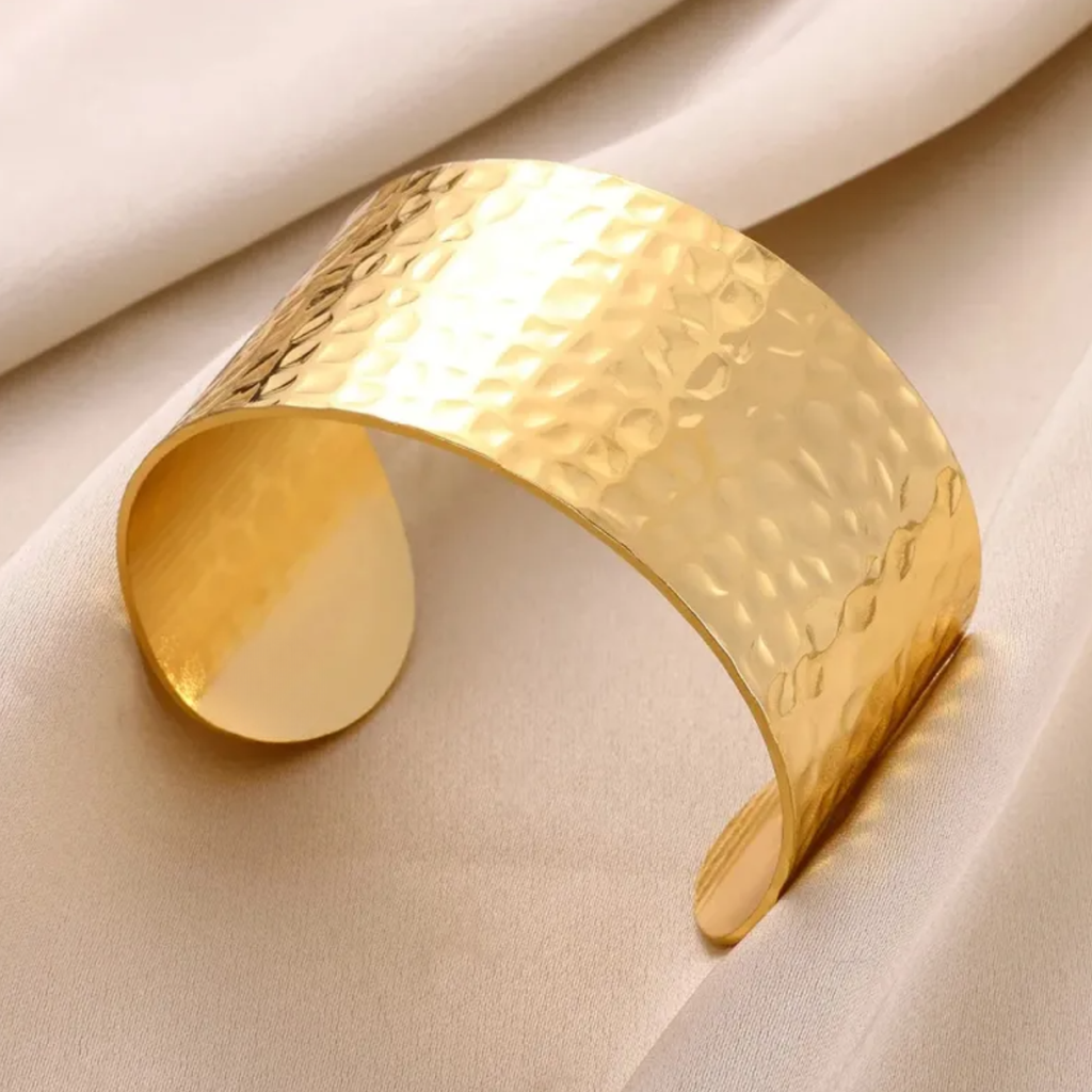 The Josie Cuff